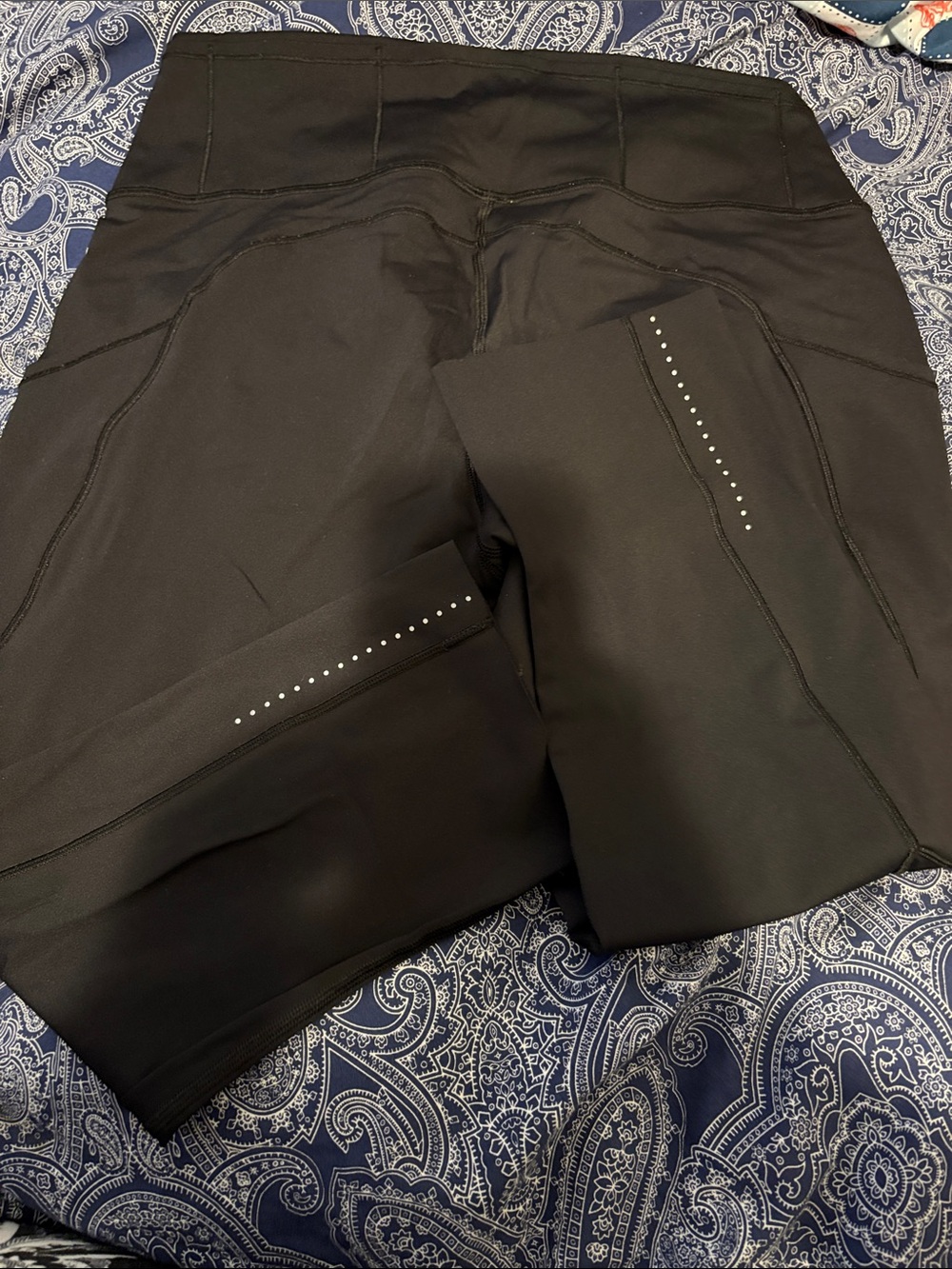 lululemon athletica Black Reflective Capri Leggings